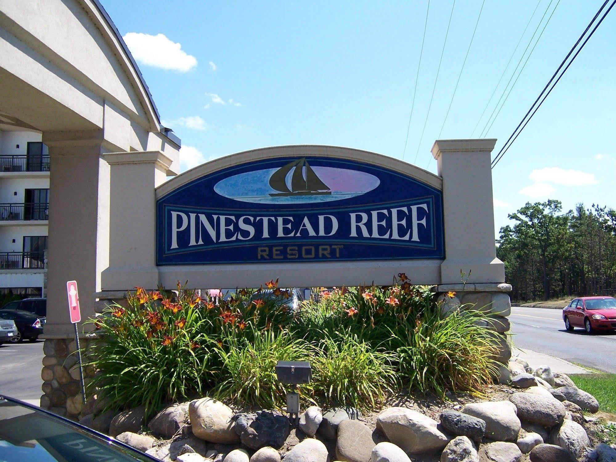 טראוורס סיטי Pinestead Reef Resort מראה חיצוני תמונה